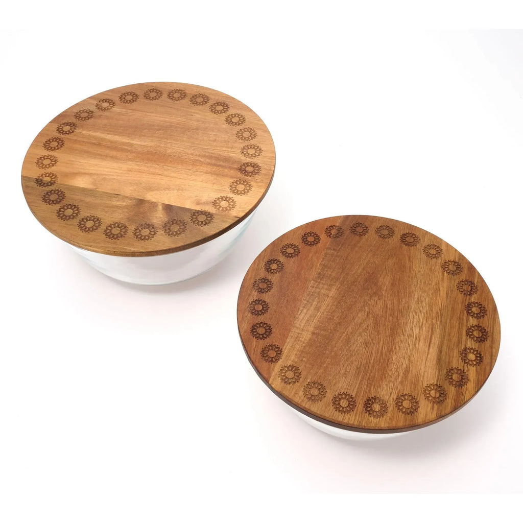 Aarti Sequeira 2-Pc Nestable Glass Serving Bowls w/Etched Acacia Wood Lid